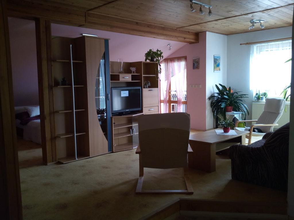 Penzion Lida Srbsko Εξωτερικό φωτογραφία